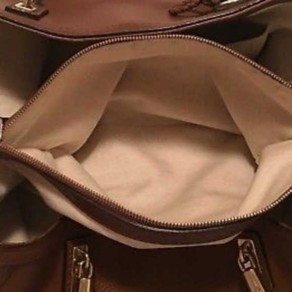 Gucci Bella Handbag Pebbled Leather Bamboo Tassel - Picture 5 of 8